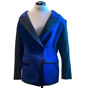 Tahari New with Tags Size 14  100 % Wool   Royal Blue Black Sleeves Lined